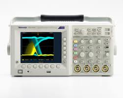 Máy hiện sóng Tektronix TDS3054C